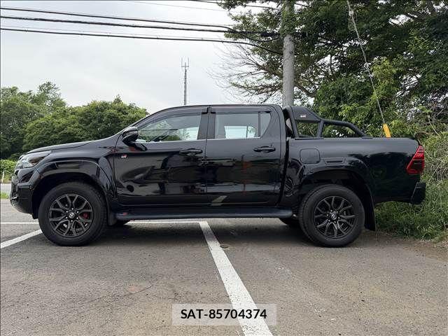 Toyota HILUX 2024-02 7251022-5