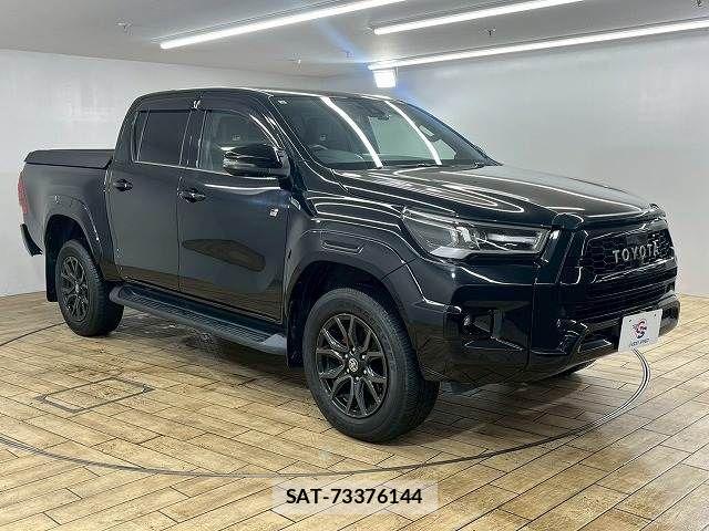 Toyota HILUX 2023-05 7251018-13