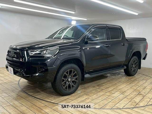 Toyota HILUX 2023-05 7251018-14