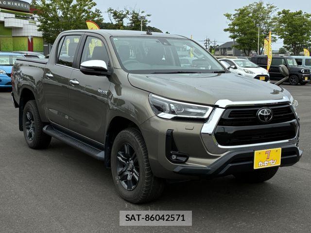 Toyota HILUX 2023-06 7251033-4