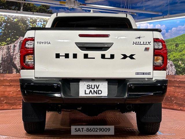 Toyota HILUX 2023-09 7251021-14