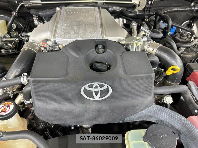 Toyota HILUX 2023-09 7251021-17