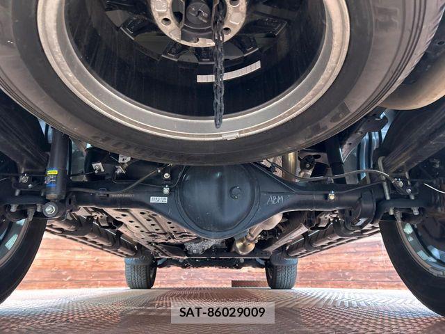 Toyota HILUX 2023-09 7251021-18