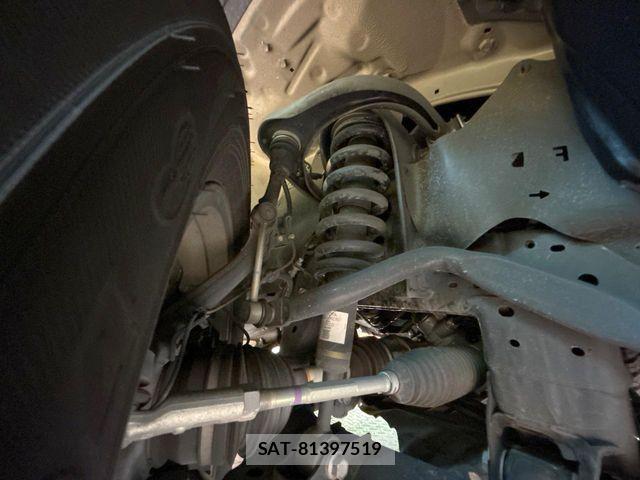Toyota HILUX 2022-07 7251026-18