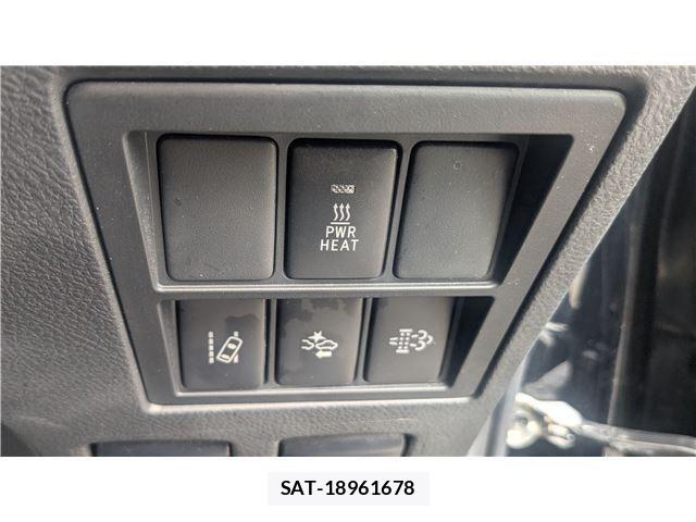 Toyota HILUX 2018-09 7272024-26
