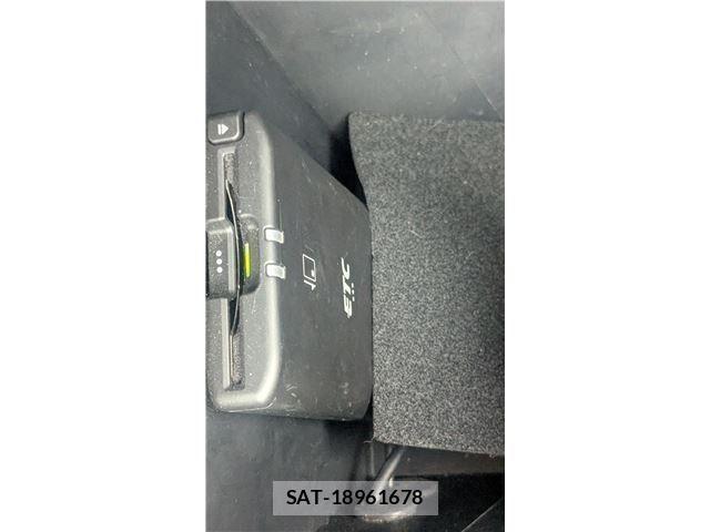 Toyota HILUX 2018-09 7272024-27