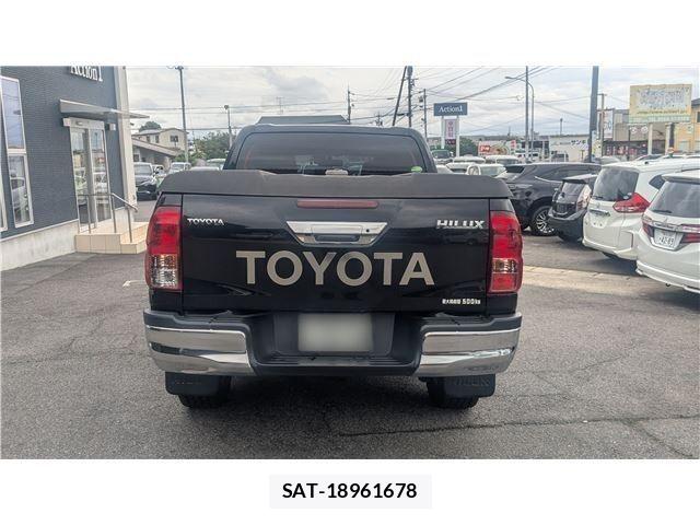 Toyota HILUX 2018-09 7272024-7