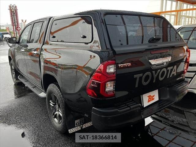 Toyota HILUX 2022-02 7272023-12