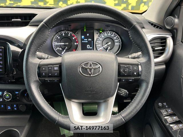Toyota HILUX 2021-02 7272022-10
