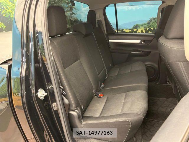 Toyota HILUX 2021-02 7272022-8