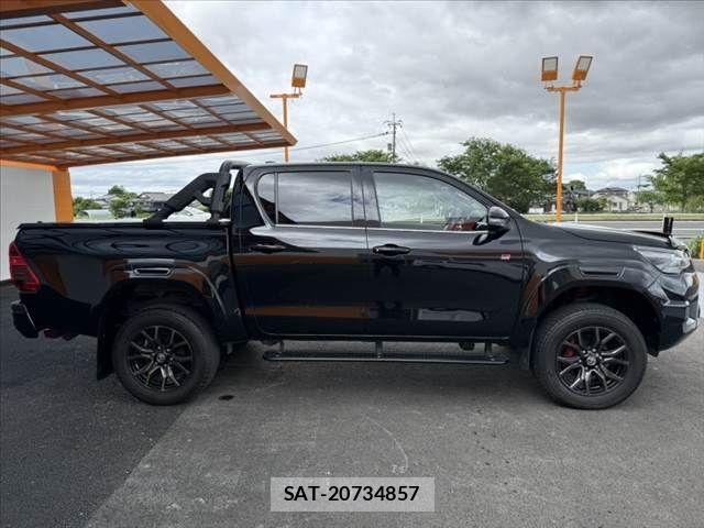 Toyota HILUX 2023-09 7327462-14