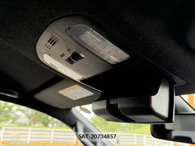 Toyota HILUX 2023-09 7327462-20
