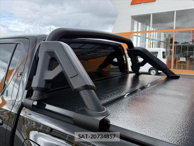 Toyota HILUX 2023-09 7327462-2