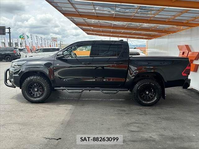 Toyota HILUX 2023-01 7327464-11