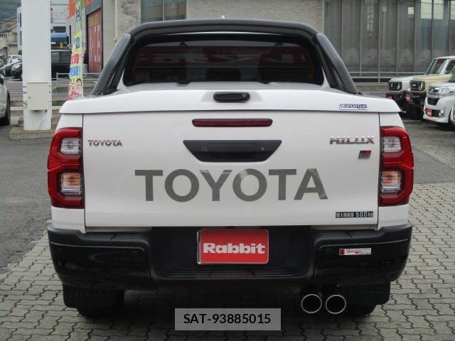 Toyota HILUX 2022-02 7327465-14