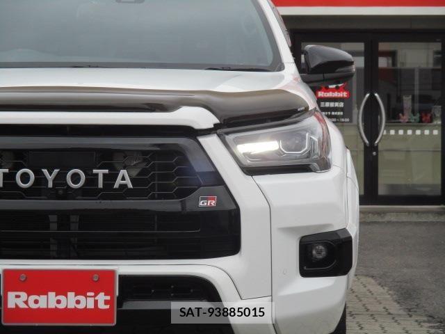 Toyota HILUX 2022-02 7327465-5