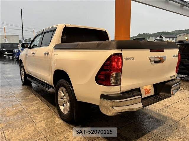 Toyota HILUX 2018-09 7358081-9