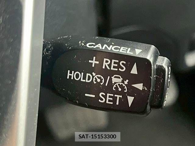 Toyota HILUX 2020-09 7358076-6