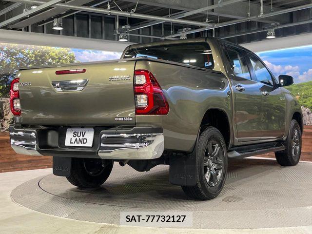 Toyota HILUX 2022-07 7358077-16