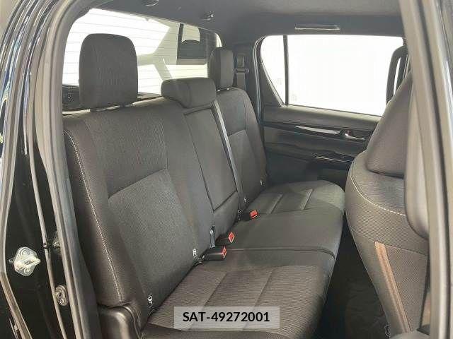 Toyota HILUX 2020-06 7358073-11