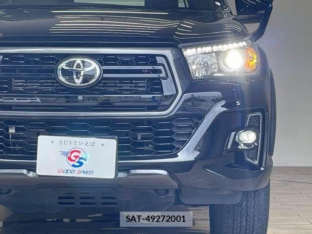 Toyota HILUX 2020-06 7358073-17
