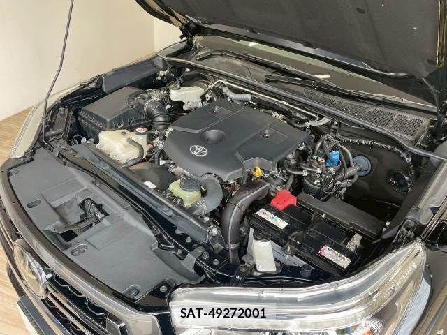 Toyota HILUX 2020-06 7358073-19