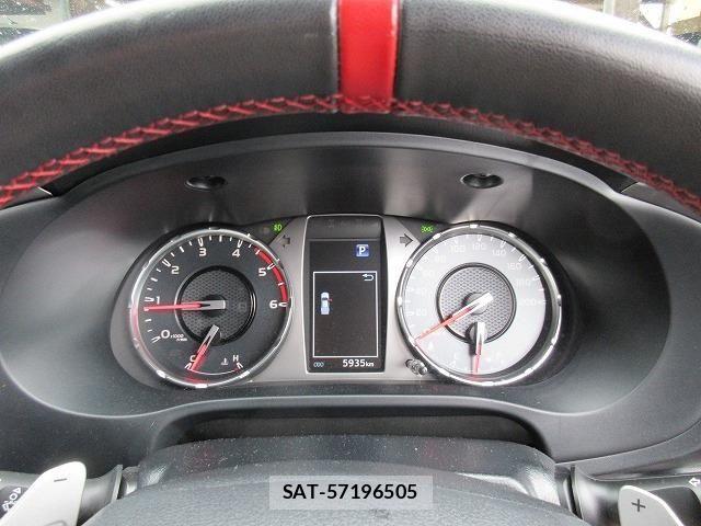 Toyota HILUX 2023-07 7358078-8