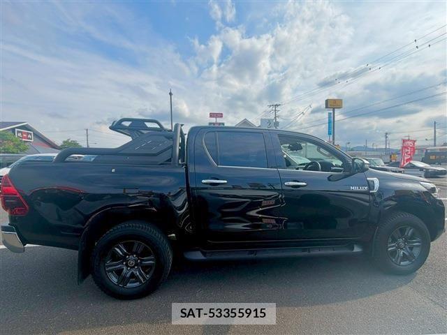 Toyota HILUX 2022-09 7392355-19