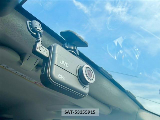 Toyota HILUX 2022-09 7392355-22