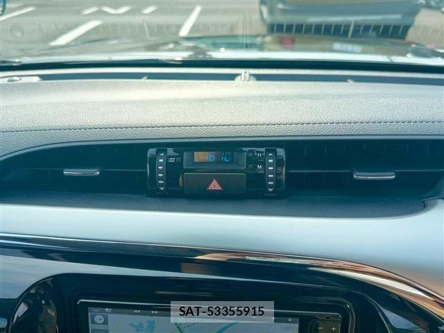 Toyota HILUX 2022-09 7392355-24