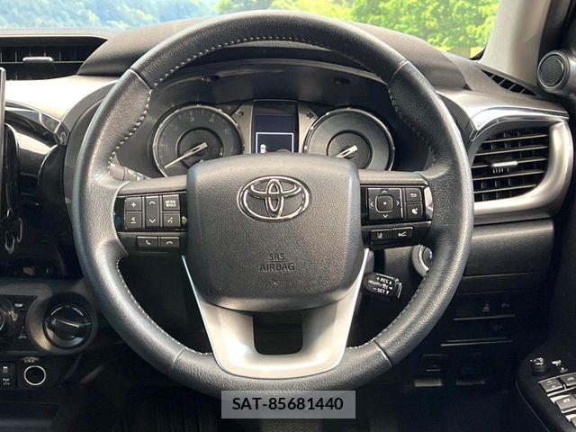 Toyota HILUX 2022-12 7454763-10