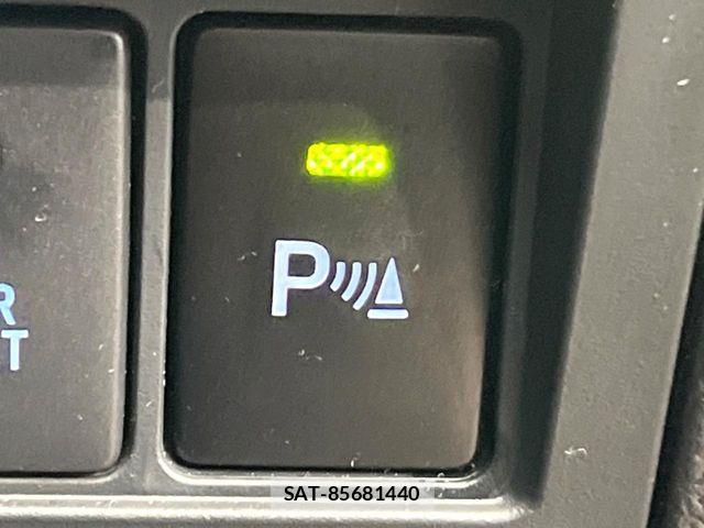 Toyota HILUX 2022-12 7454763-6