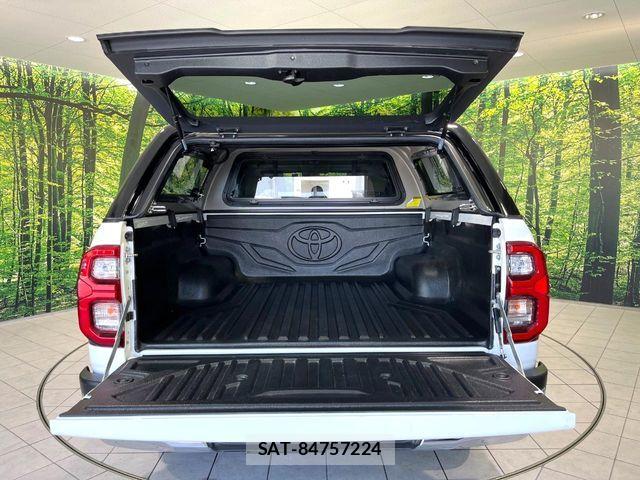 Toyota HILUX 2022-11 7454762-10