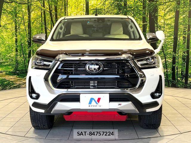 Toyota HILUX 2022-11 7454762-14