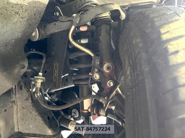 Toyota HILUX 2022-11 7454762-19