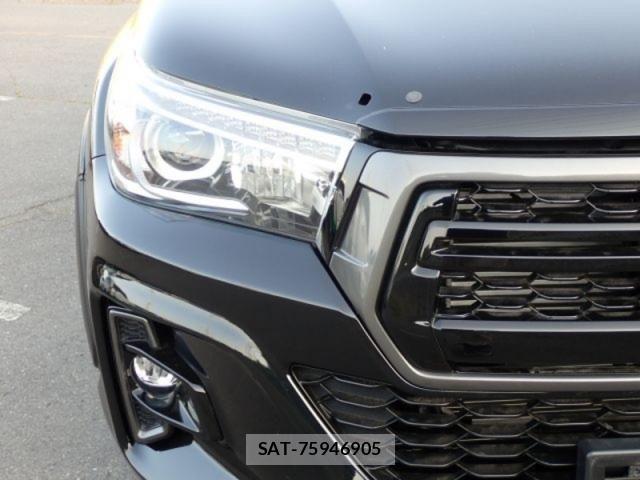 Toyota HILUX 2019-05 7454765-12