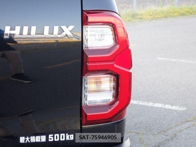 Toyota HILUX 2019-05 7454765-15