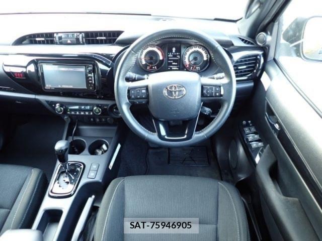 Toyota HILUX 2019-05 7454765-17