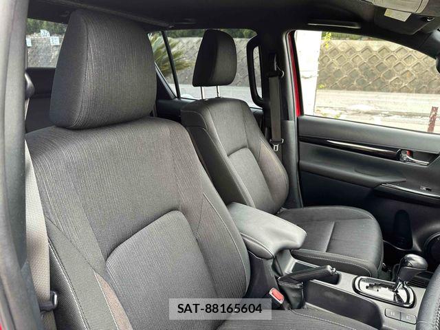 Toyota HILUX 2019-02 7508835-10