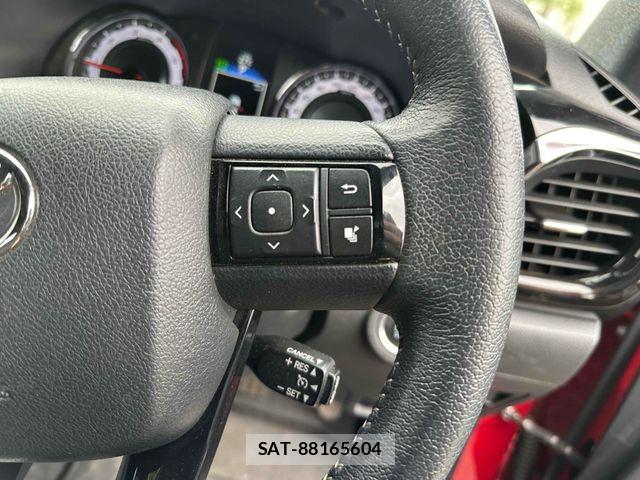 Toyota HILUX 2019-02 7508835-13