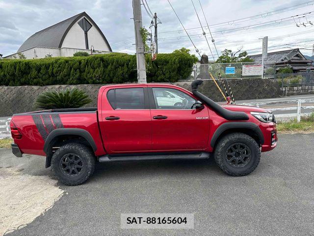 Toyota HILUX 2019-02 7508835-4