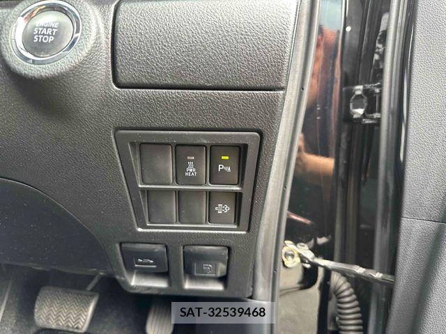 Toyota HILUX 2022-01 7508829-16