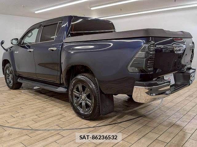Toyota HILUX 2023-05 7500885-14