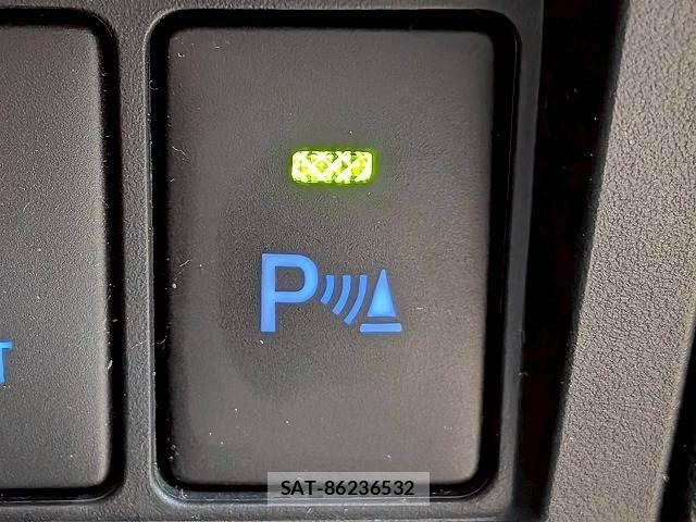 Toyota HILUX 2023-05 7500885-8