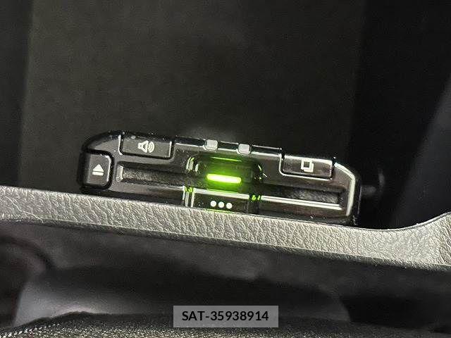 Toyota HILUX 2022-10 7500882-14