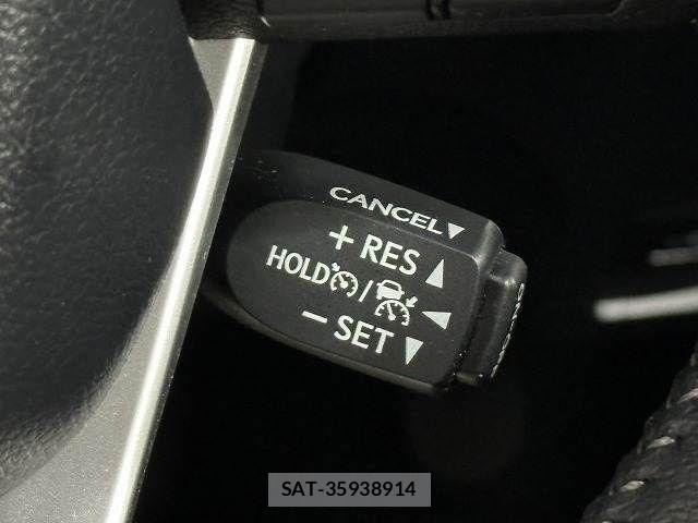 Toyota HILUX 2022-10 7500882-4