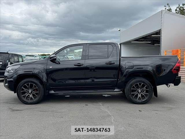 Toyota HILUX 2022-01 7500884-10