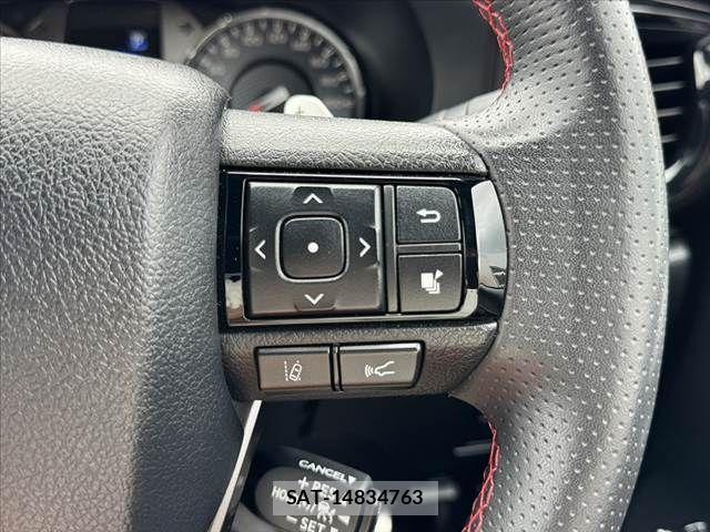 Toyota HILUX 2022-01 7500884-24