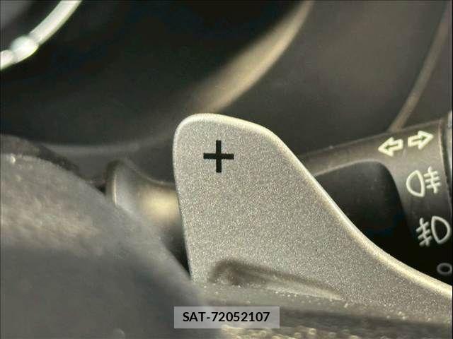 Toyota HILUX 2023-07 7500881-7