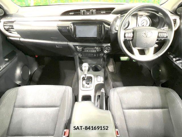Toyota HILUX 2022-03 7562226-1